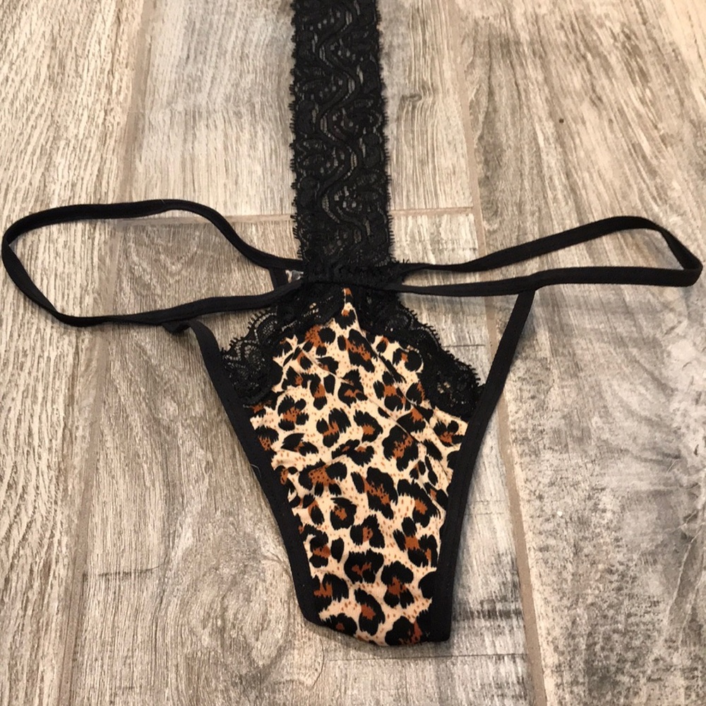 Rene’ Rofe’ Lingerie. Small/ Medium. NEW! - Picture 2 of 5